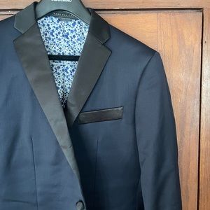 Indochino Midnight Blue Tuxedo (With tags, never worn)